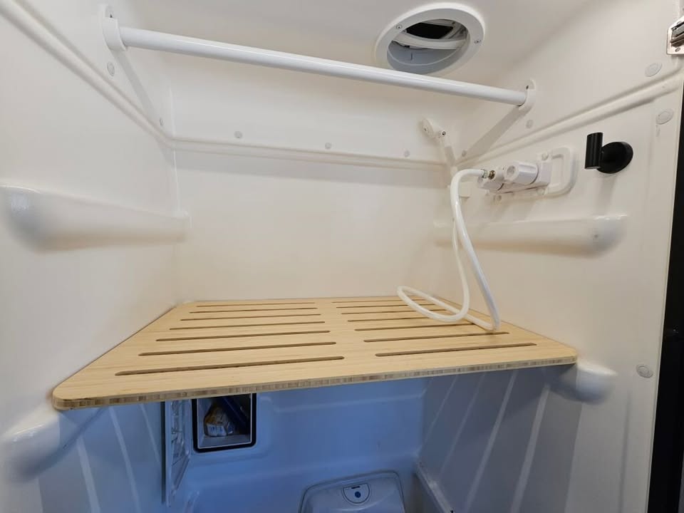 Used Class B Diesel - 2025 Winnebago Revel 44E LOTS OF UPGRADES in Kent, WA (photo 8) — photo 8