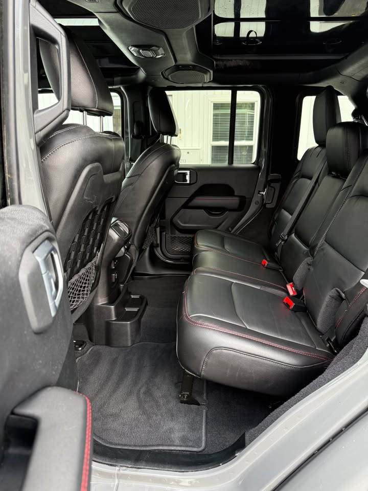 2021 Jeep wrangler rubicon 4-door ecodiesel – ursa minor camper conversion – professionally built in Johnstown, PA (photo 9) — photo 9
