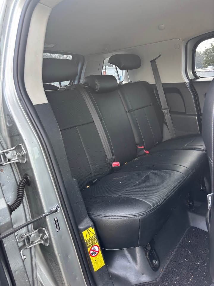 2009 Toyota FJ Cruiser (photo 10) — photo 10