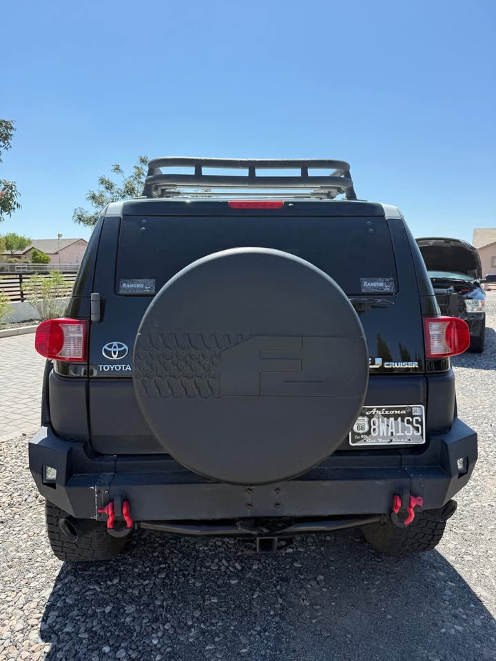 2007 Toyota FJ Cruiser · Sport Utility 2D in Phoenix, AZ (photo 4) — photo 4