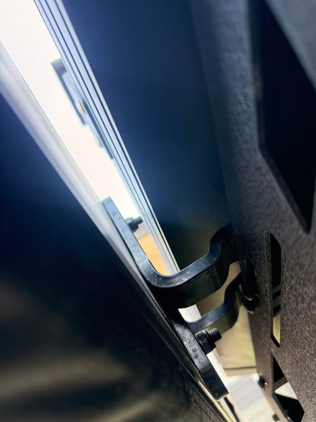 Yakima 180 awning — photo 3