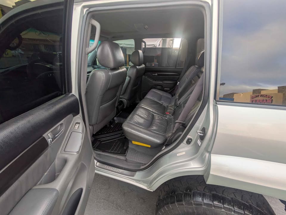 2004 Lexus GX · GX 470 Sport Utility 4D in National City, CA (photo 7)