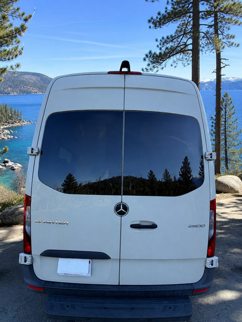 "Adventure Suite" Luxury Off-Grid Mercedes Sprinter - Sleeps 2 overland rental