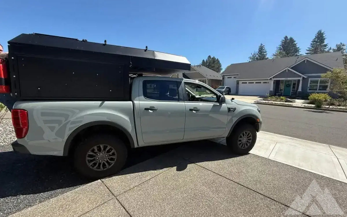 Alu cab canopy camper Ranger/Tacoma — used for sale in Kaysville, UT (photo 2) — photo 2