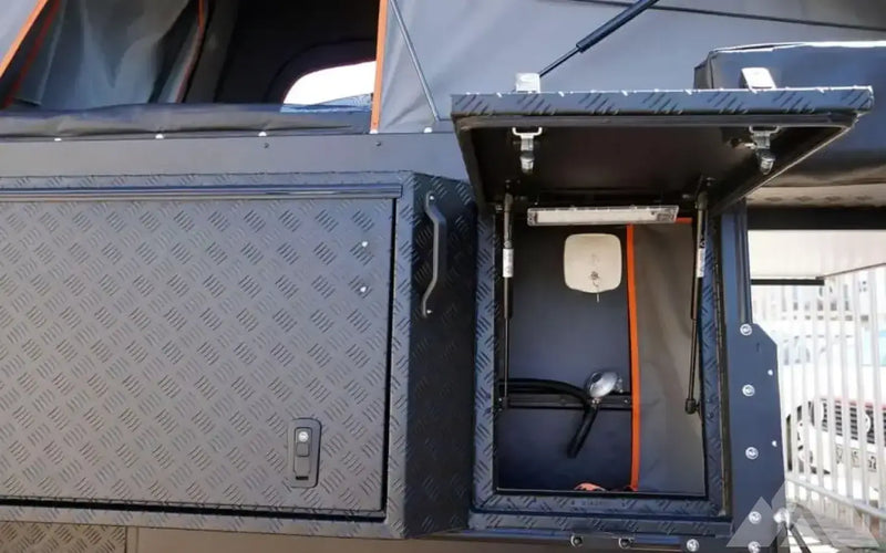 Alu Cab Khaya Camper — used for sale in Commerce City, CO (photo 7) — photo 7