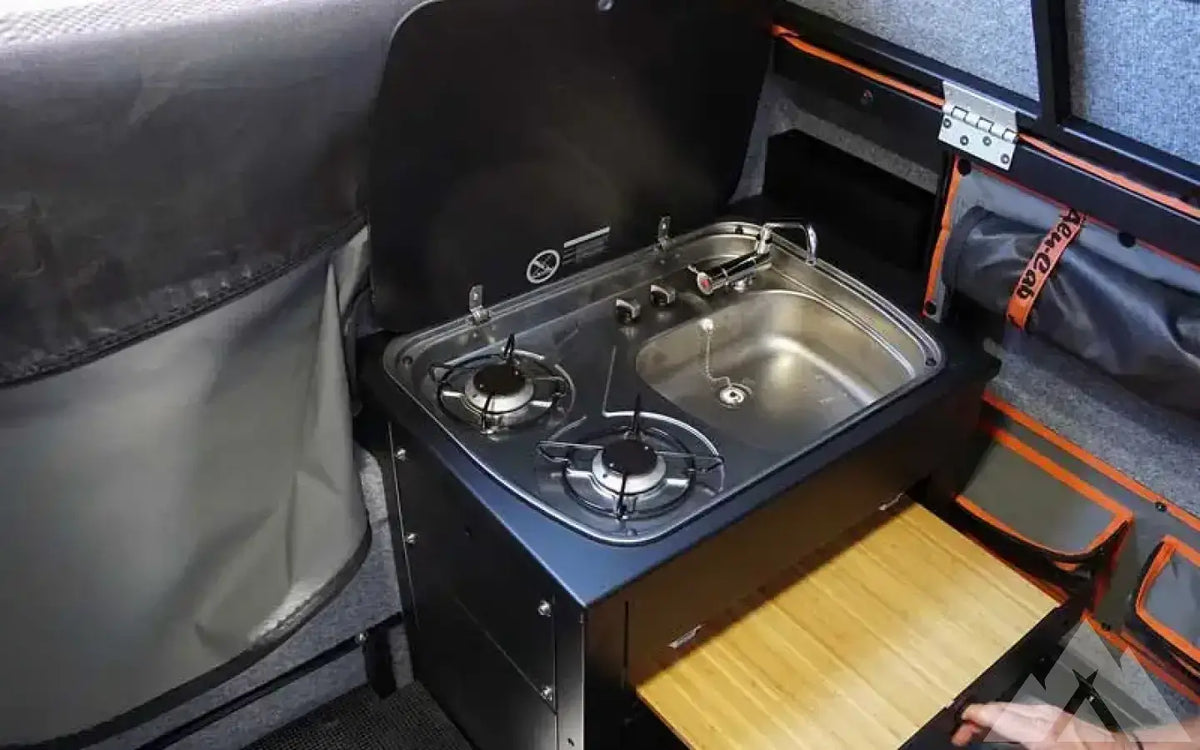 Alu Cab Khaya Camper — used for sale in Commerce City, CO (photo 2) — photo 2