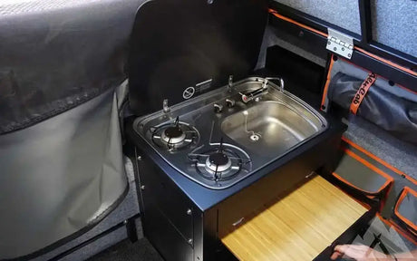 Alu Cab Khaya Camper — used for sale in Commerce City, CO (photo 2)