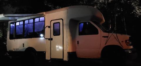 "Canyon" 4x4 Shuttle Conversion — photo 2