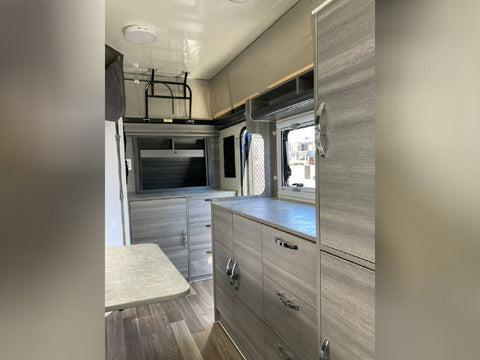 WineCountry OBI Dweller15 Adventure Rig — photo 5