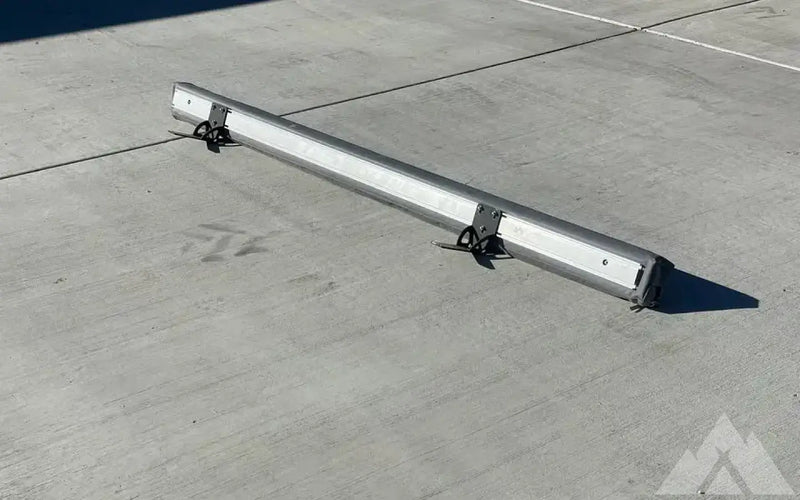 ARB 4WD Awning 2m/6.5ft Length with Brackets — used camp awnings for sale (photo 2) — photo 2
