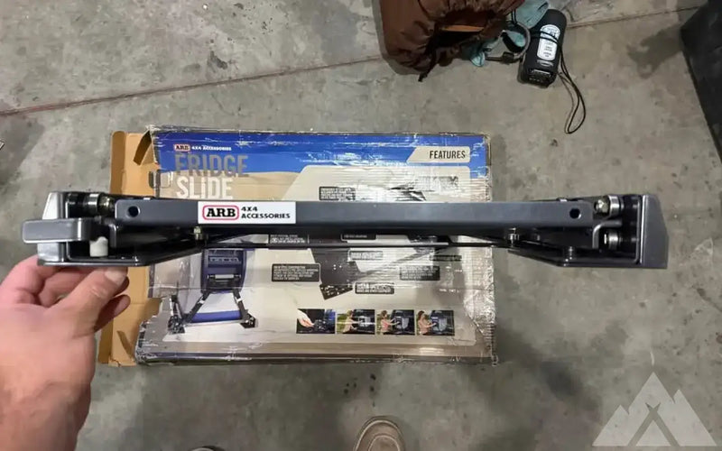 ARB CLASSIC FRIDGE SLIDE 37/50QT 10900021 — new fridge slides for sale (photo 3) — photo 3