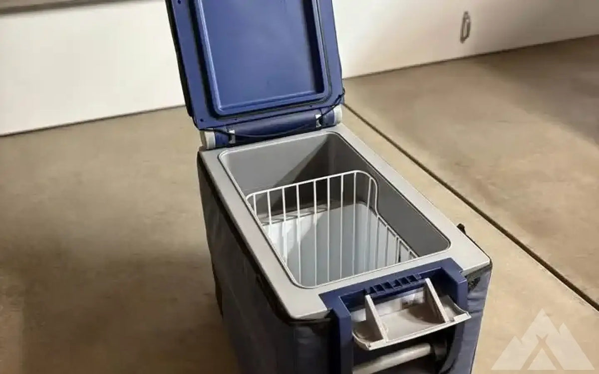 ARB Fridge + Slide + Insulted Cover — used coolers & fridges for sale (photo 2) — photo 2