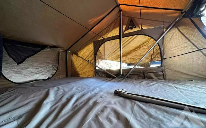 ARB Simpson III — used rooftop tents for sale (photo 4) — photo 4