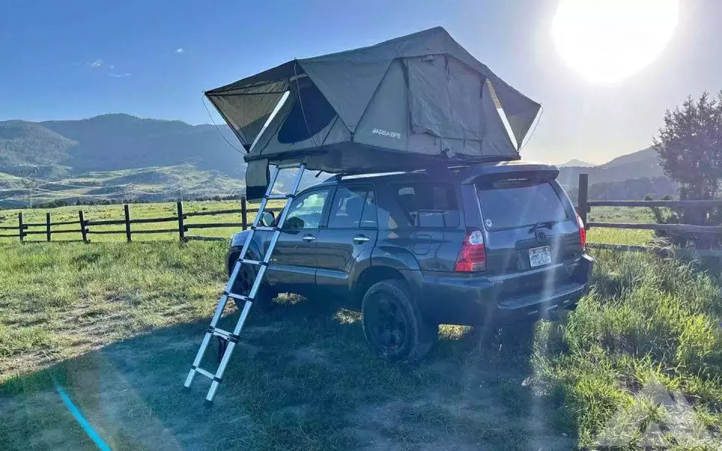 AREA - BFE Rooftop Tent — used rooftop tents for sale (photo 4)