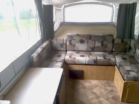 2010 Coleman Sun Valley Popup Camper (delivery only) — photo 3