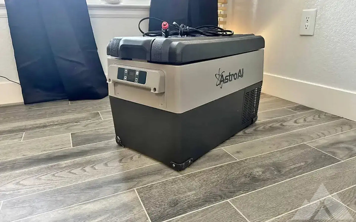 Astro 12V Car Fridge — used coolers & fridges for sale — photo 1