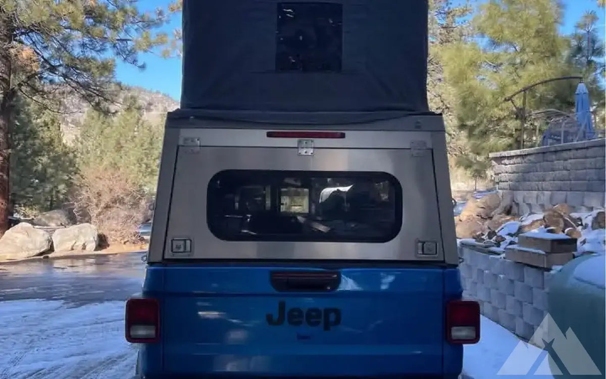 At Overland Atlas for Gladiator. Pop-up topper — used for sale in Verdi, NV (photo 4) — photo 4