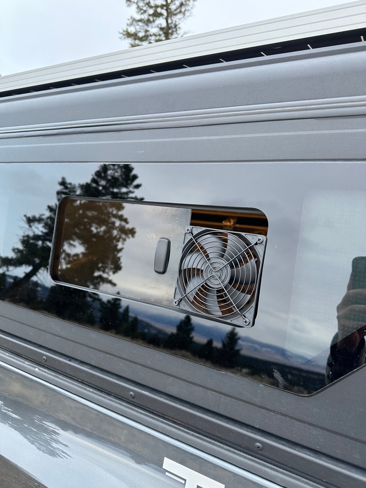 2023 Toyota Tacoma with Alu-Cab Contour Canopy 6ft bed — photo 5