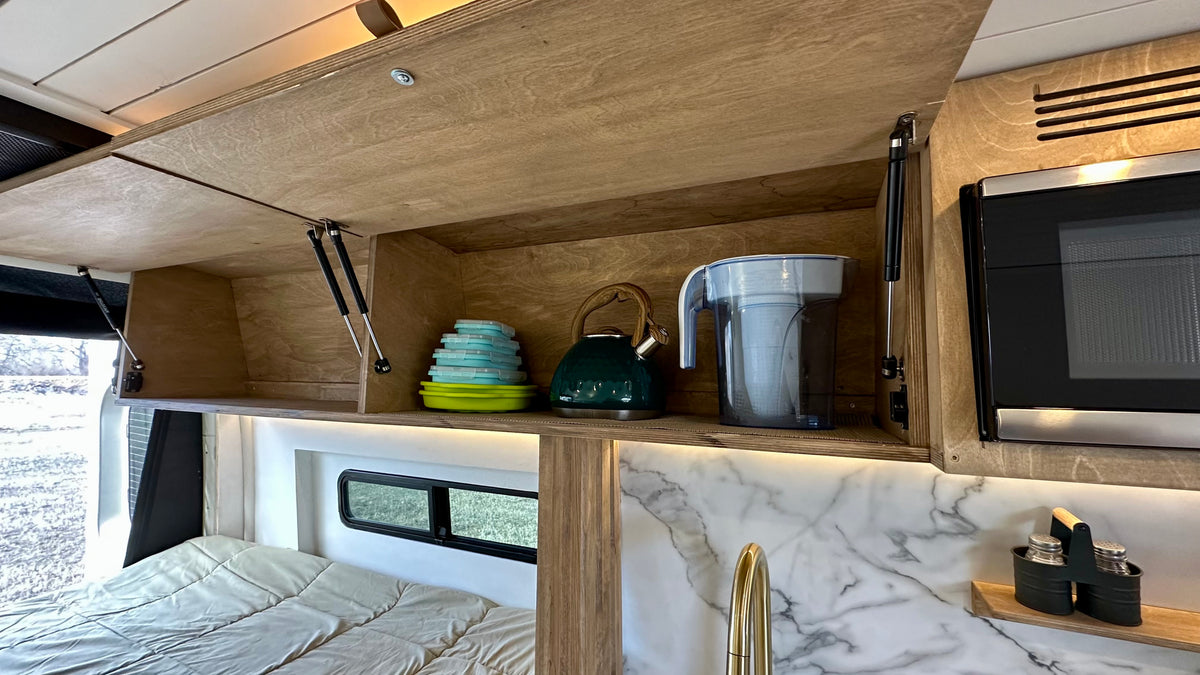 Luxury Mercedes Sprinter 4x4 Campervan “Sully” — photo 20