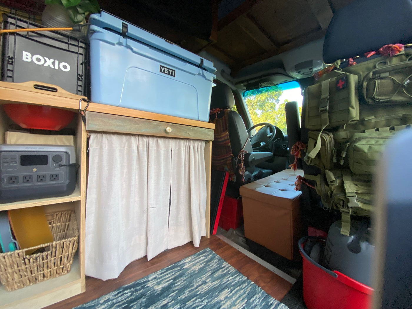 The Zen Van - 2015 Sprinter Simple Camper — photo 13