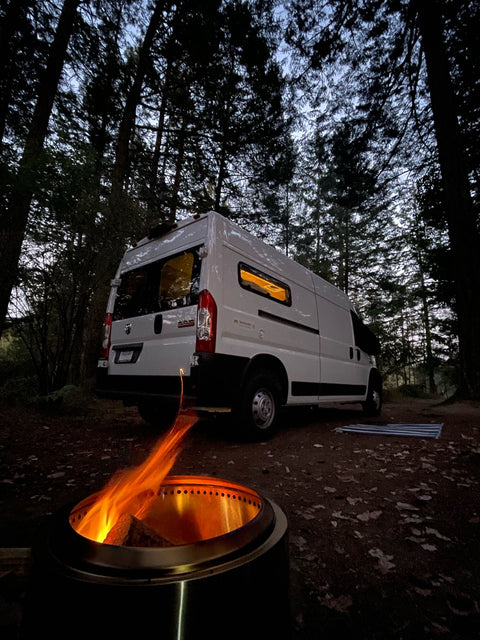 "Ramrod" 2022 Promaster, 3-4 days off grid! Hot shower! Luxury Amenities — photo 5