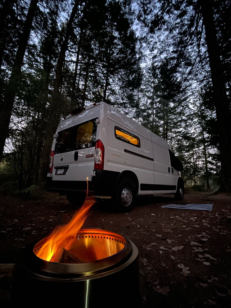 "Ramrod" 2022 Promaster, 3-4 days off grid! Hot shower! Luxury Amenities — photo 5