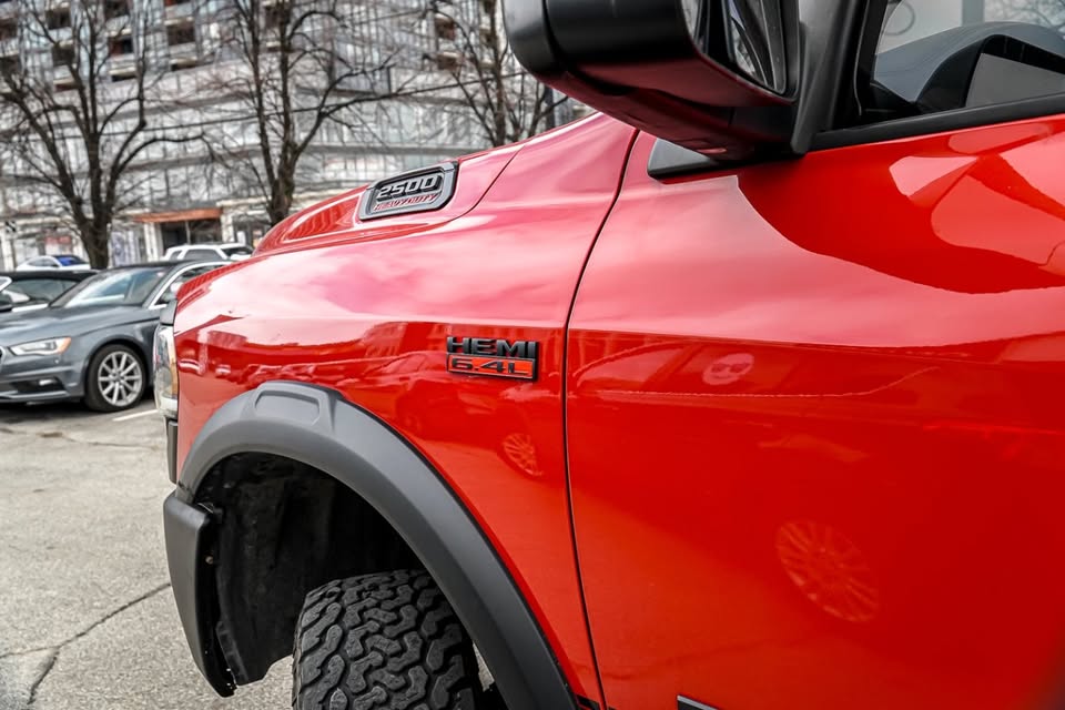2020 Ram 2500 Power Wagon 4x4 Crew Cab 6'4" Box in Toronto, ON (photo 12)