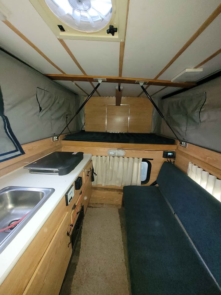 Popup camper in Pleasant Grove, UT (photo 3) — photo 3