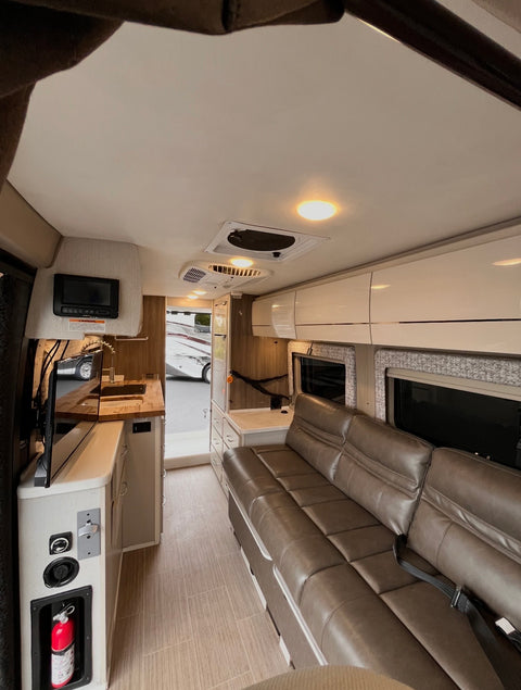 2023 Thor Camper Van Tellaro - Weekend Getaway! — photo 5