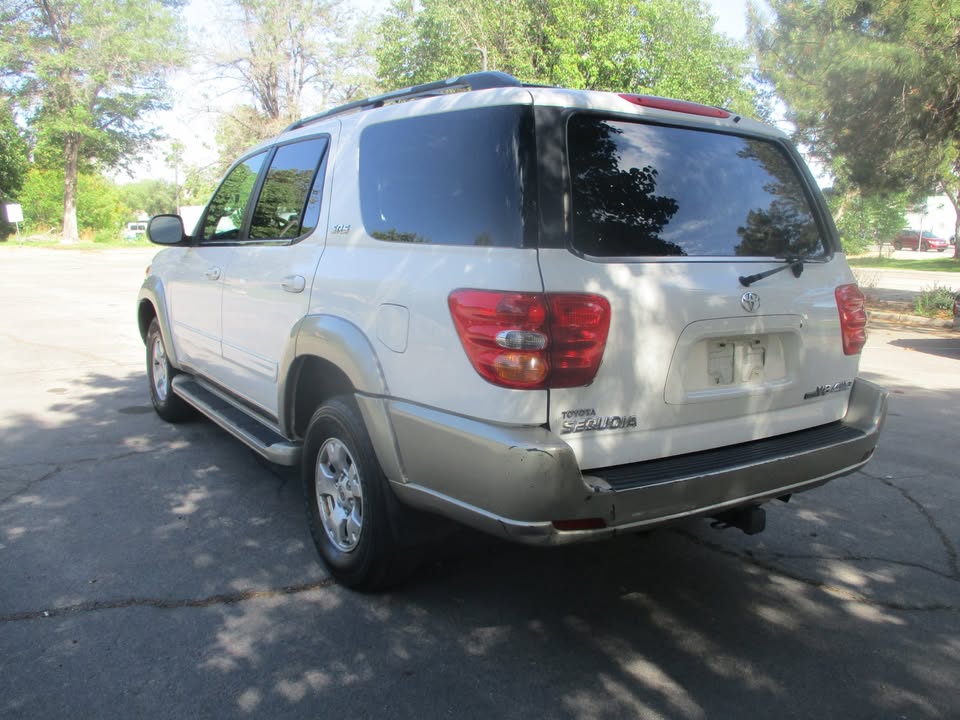 2002 Toyota sequoia sr5 4x4 in Reno, NV (photo 7) — photo 7
