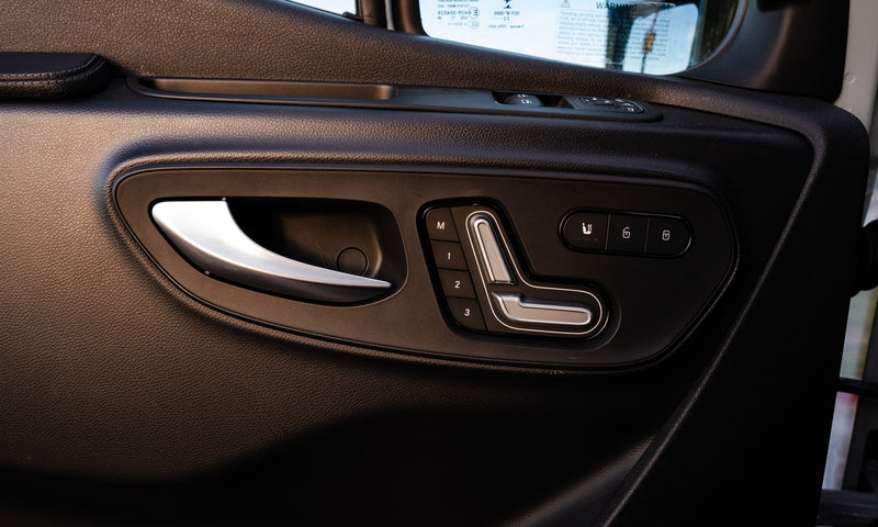  showing a metallic handle and seat memory controls (M — photo 13