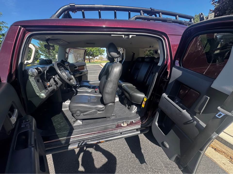 2007 Toyota FJ Cruiser · Sport Utility 2D in Star, ID (photo 12)
