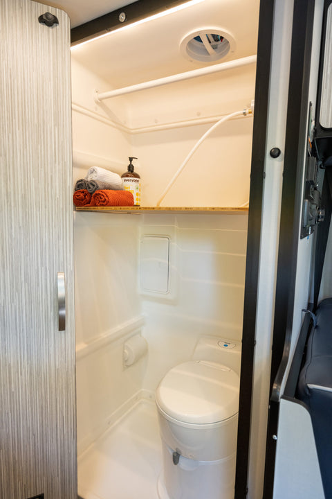 Compass-2022 Winnebago Revel — photo 5