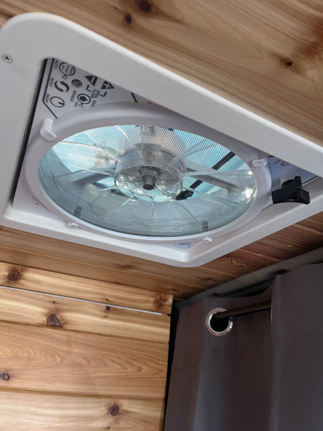 Off-Grid Campervan - Pro-Converted Ram Promaster 2500