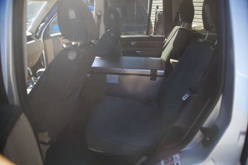 Land Rover Discovery 4 Seat Covers — photo 9