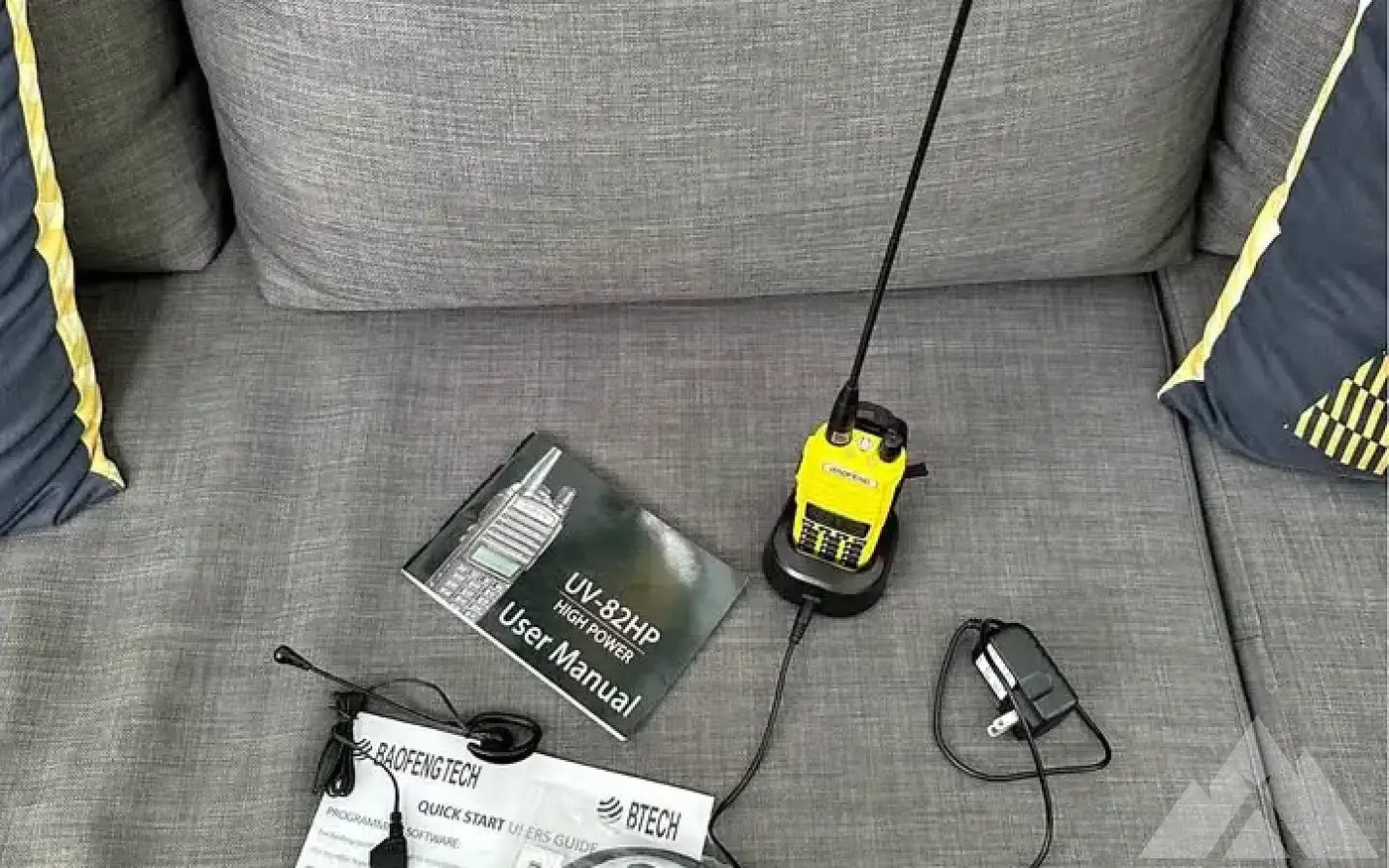 Baofeng V-82HP hand held dual band radio HAM — new gear for sale — photo 1