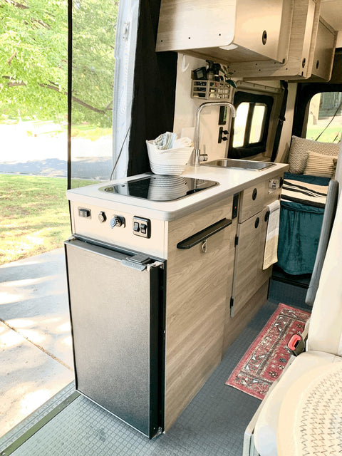 Good Company - 2021 Winnebago Solis — photo 3