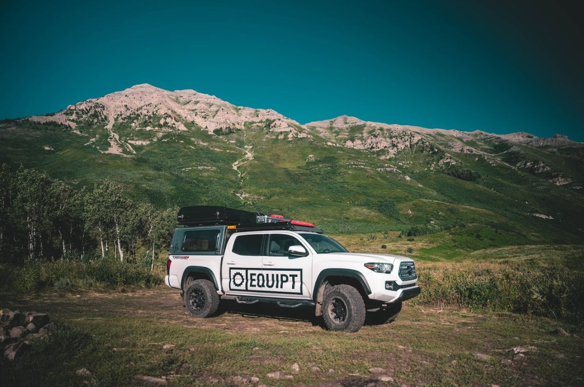 Sabre Hard Shell Roof Top Tent — Equipt Expedition Outfitters (photo 3) — photo 3