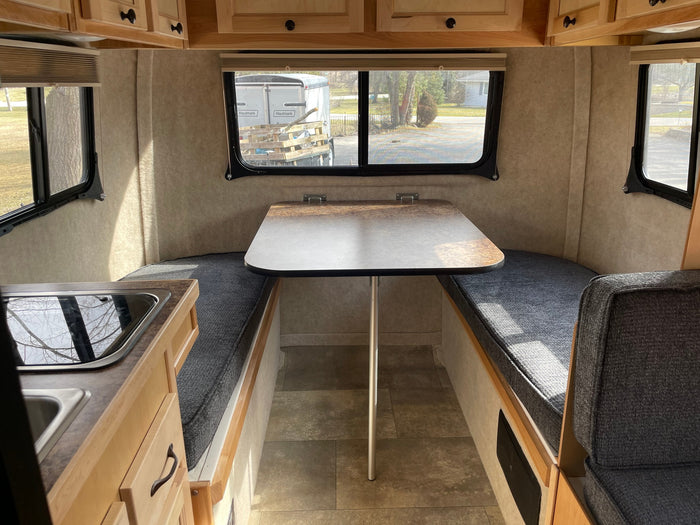  dinette