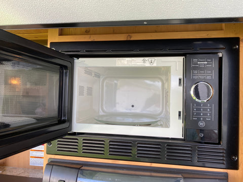 Cutest Tiny Camper Trailer — photo 4