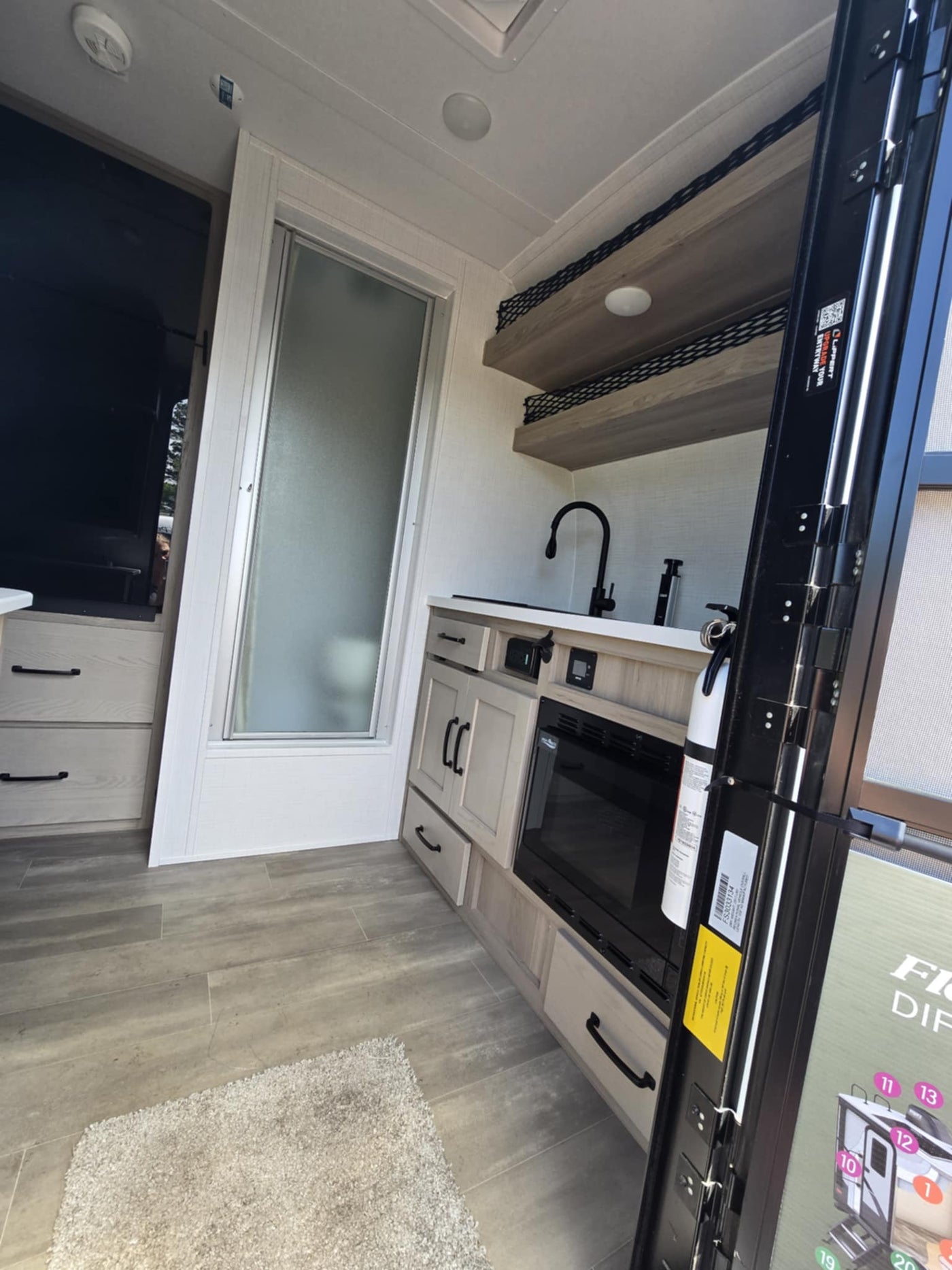  ready for rv rental — photo 3