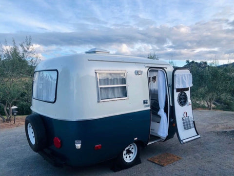 Jemma the Jewel - Completely renovated vintage camper trailer.  Lightweight — photo 2