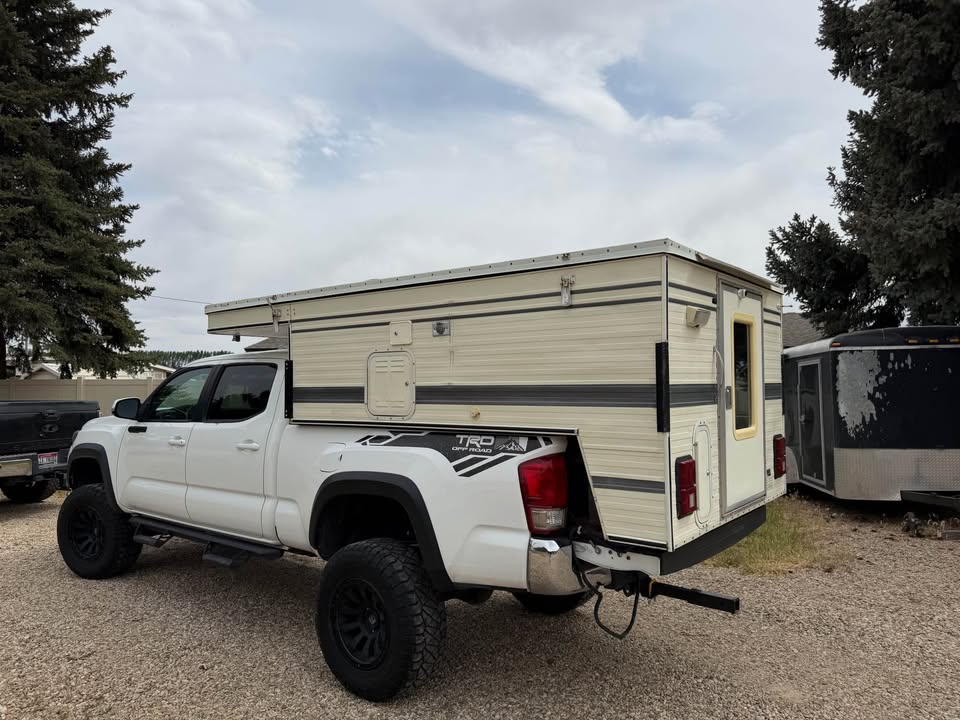 Four Wheel Camper Ranger in Eagle, ID (photo 2) — photo 2