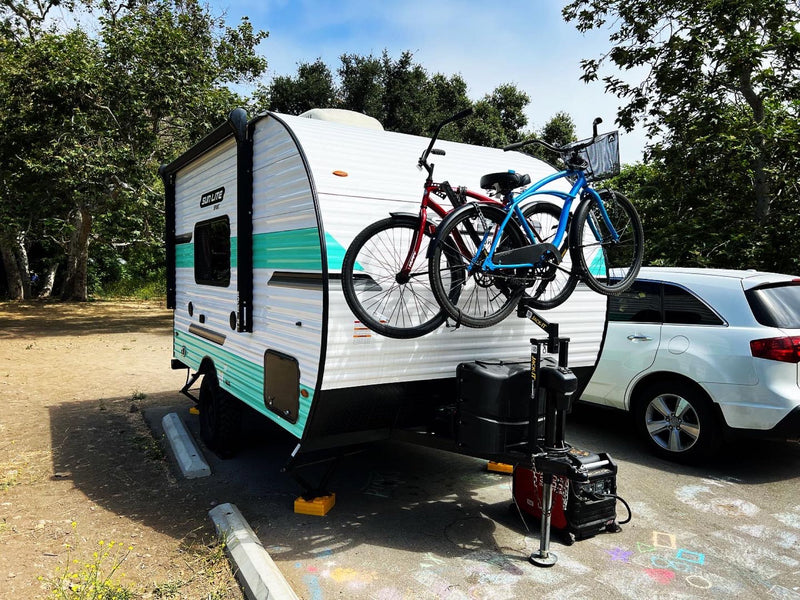 Sun-Lite travel trailer RV rental with bikes & generator, perfect for a sunny camping adventure. — photo 18
