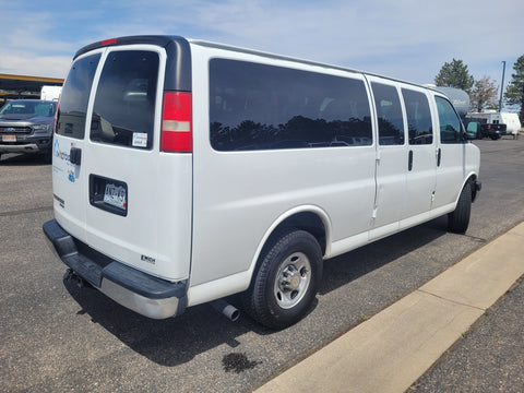 Venus 15-Passenger — photo 2