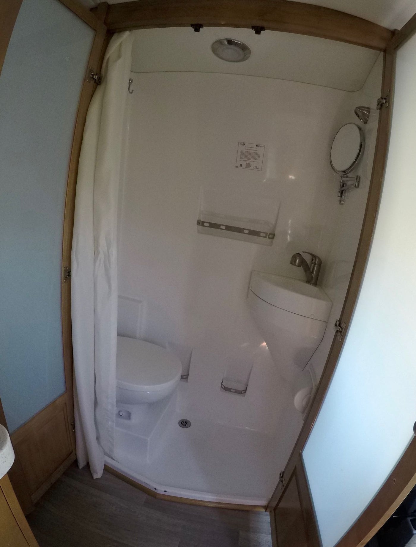  door open — photo 15
