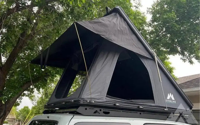 Brand new Two Tone lightest aluminum rooftop tent — photo 2