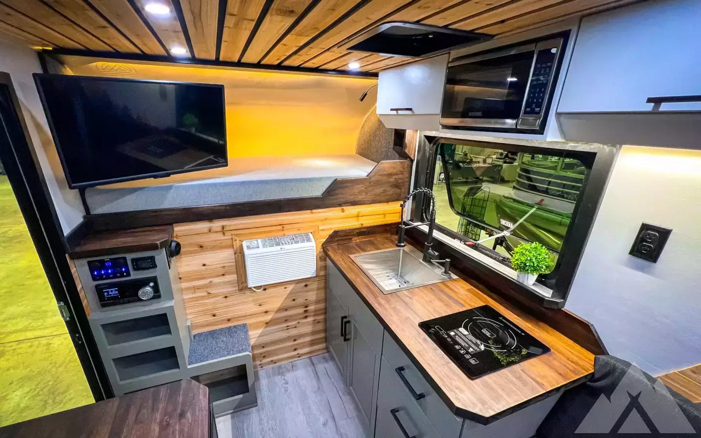 BRAVO 1 - OFF-GRID REMOVABLE TOY HAULER — used overland trailer for sale in Summersville, WV (photo 4)