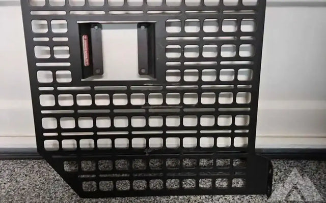 Builtright Passenger BedSide molle panel — photo 2