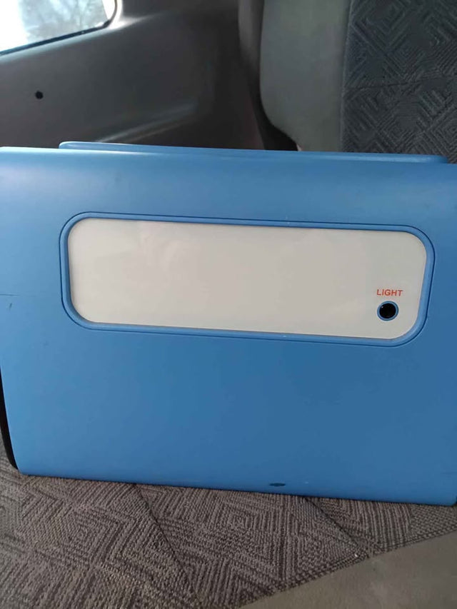 Bluetti EB55 wireless charger — photo 2
